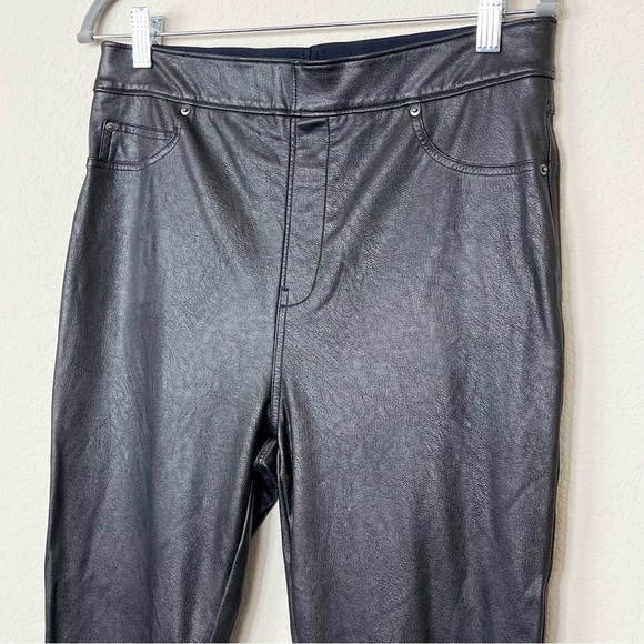 SPANX Leather-Like Black Ankle‎ Skinny Pant - Picture 8 of 15